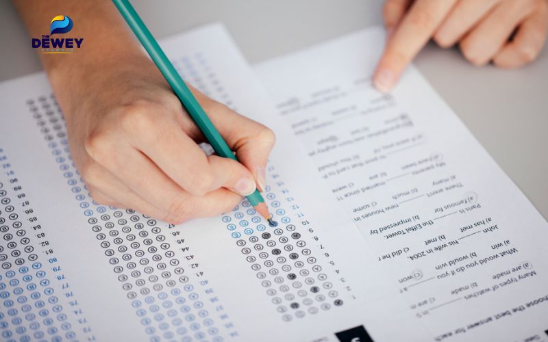 So sánh chứng chỉ SAT và ACT