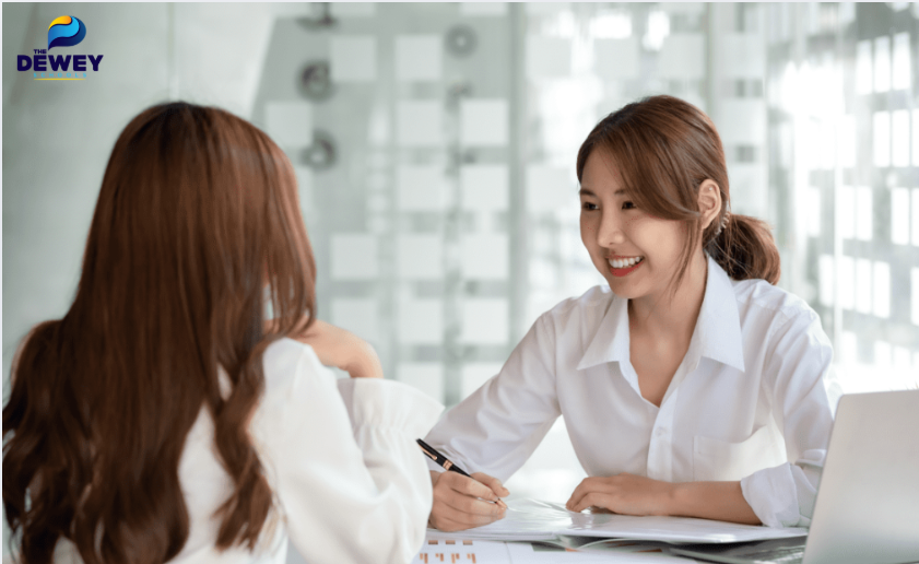 Ngành tư vấn hướng nghiệp yêu cầu am hiểu kiến thức về ngành nghề và thị trường lao động