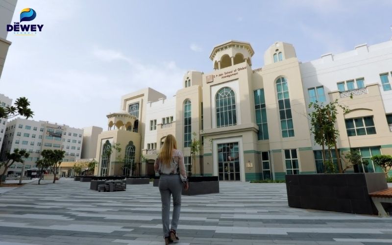 Sinh viên có quyền làm thêm linh hoạt trong tuần