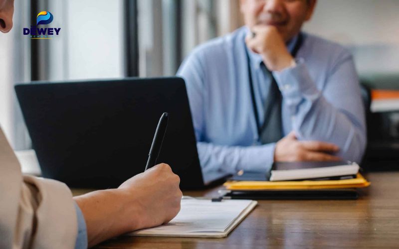 Quy trình xét tuyển học bổng toàn phần