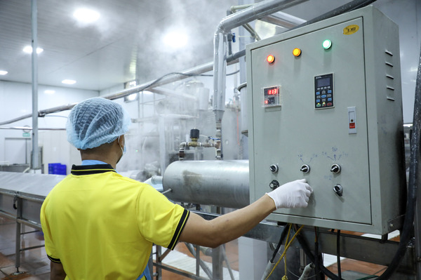 tham-quan-noi-cung-cap-thuc-pham-05