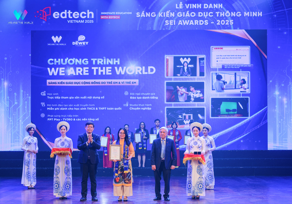 Giải-thưởng-Môi-trường-Giáo-dục-của-năm-3