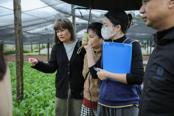 tham-quan-noi-cung-cap-thuc-pham-03