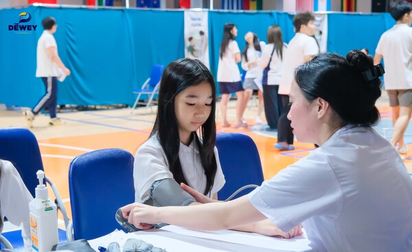 Khám-sức-khỏe-học-sinh-01