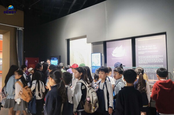 Bảo-tàng-quân-sự-Việt-Nam-03