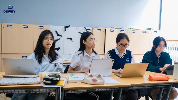 Văn-8-Thiếp-chàng-đôi-ngả-CG-01