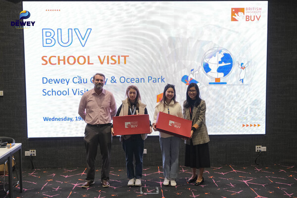 một-ngày-làm-sinh-viên-Đại-học-Anh-Quốc-BUV-01