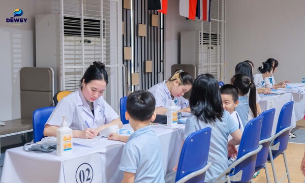 Khám-sức-khỏe-học-sinh-8