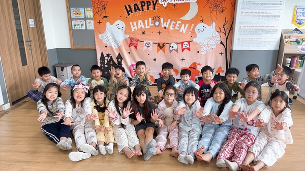 Spirit-Week-pyjamas-06