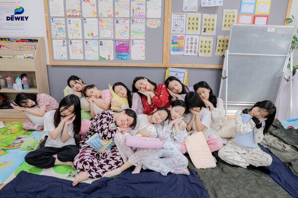 Spirit-Week-pyjamas-12