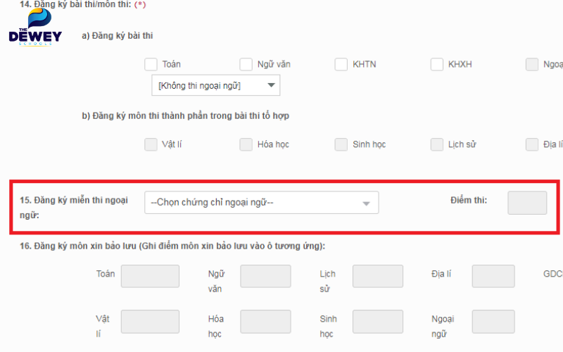 Khi điền Phiếu đăng ký dự thi tốt nghiệp THPT, chọn mục 15 - Đăng ký miễn thi ngoại ngữ