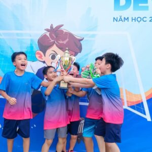 Chung-kết-bóng-đá-Tiểu-học-cover