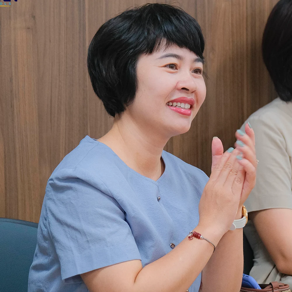 Chị Vũ Thị Nhung