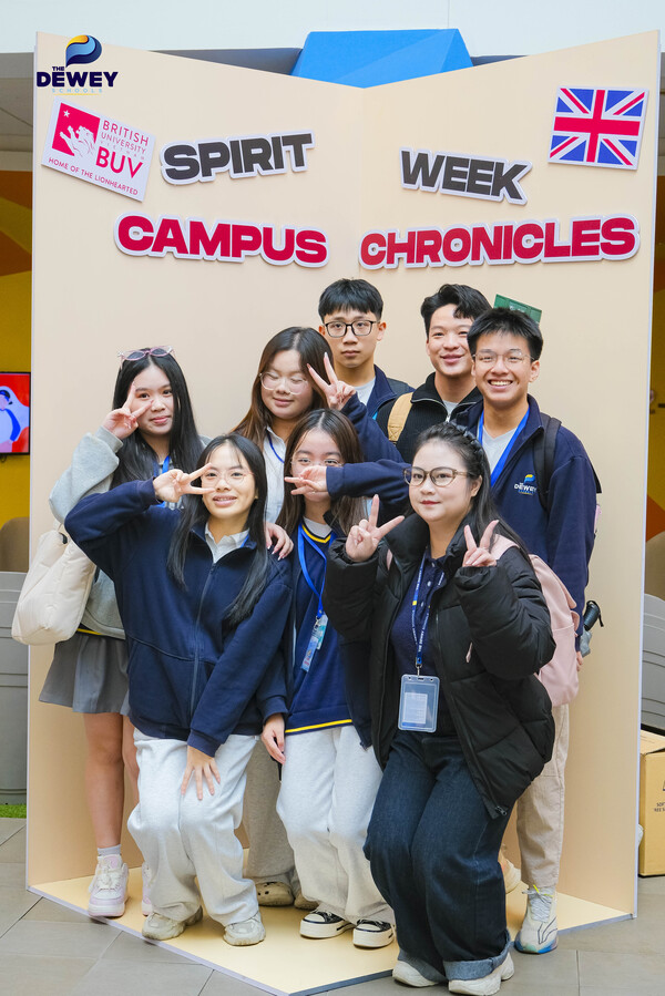 trải-nghiệm-một-ngày làm-sv-ĐH-Anh-Quốc-BUV-04