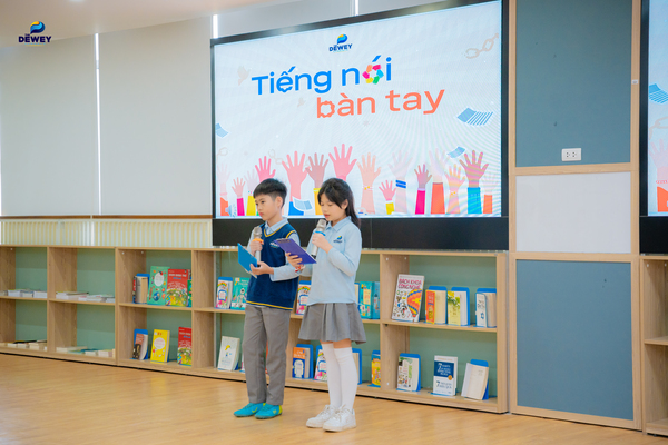 trien-lam-tieng-noi-ban-tay-dư-hai-phong-01