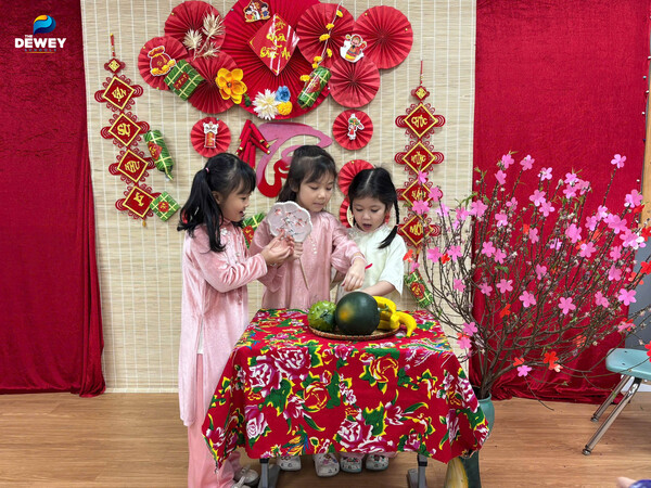 Không-khí-Tết-tại-Dewey-03