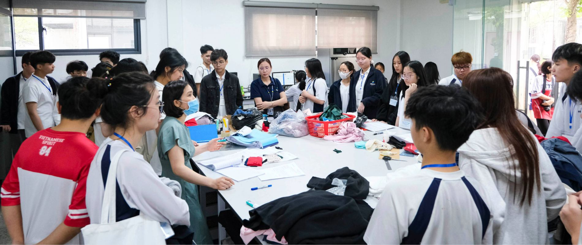 kham-pha-doanh-nghiep-01