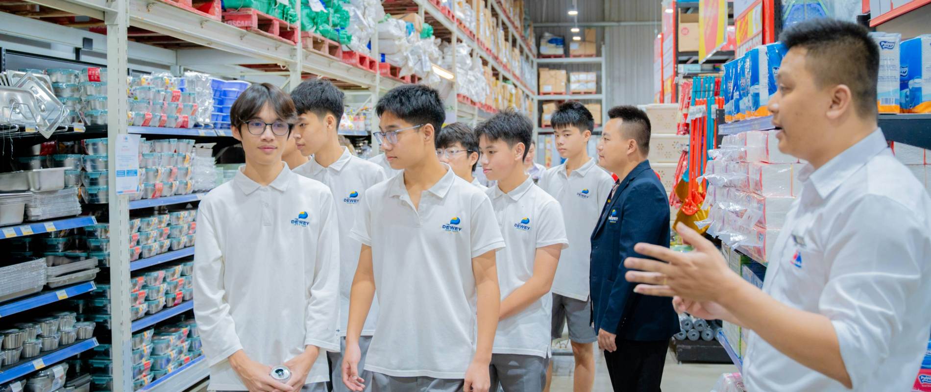 trai-nghiem-doanh-nghiep-01