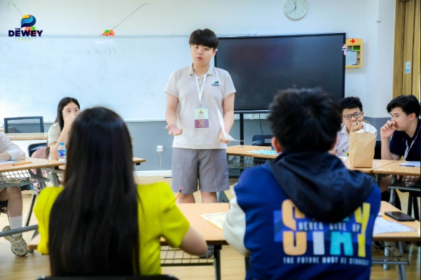 World-scholar-cup-03